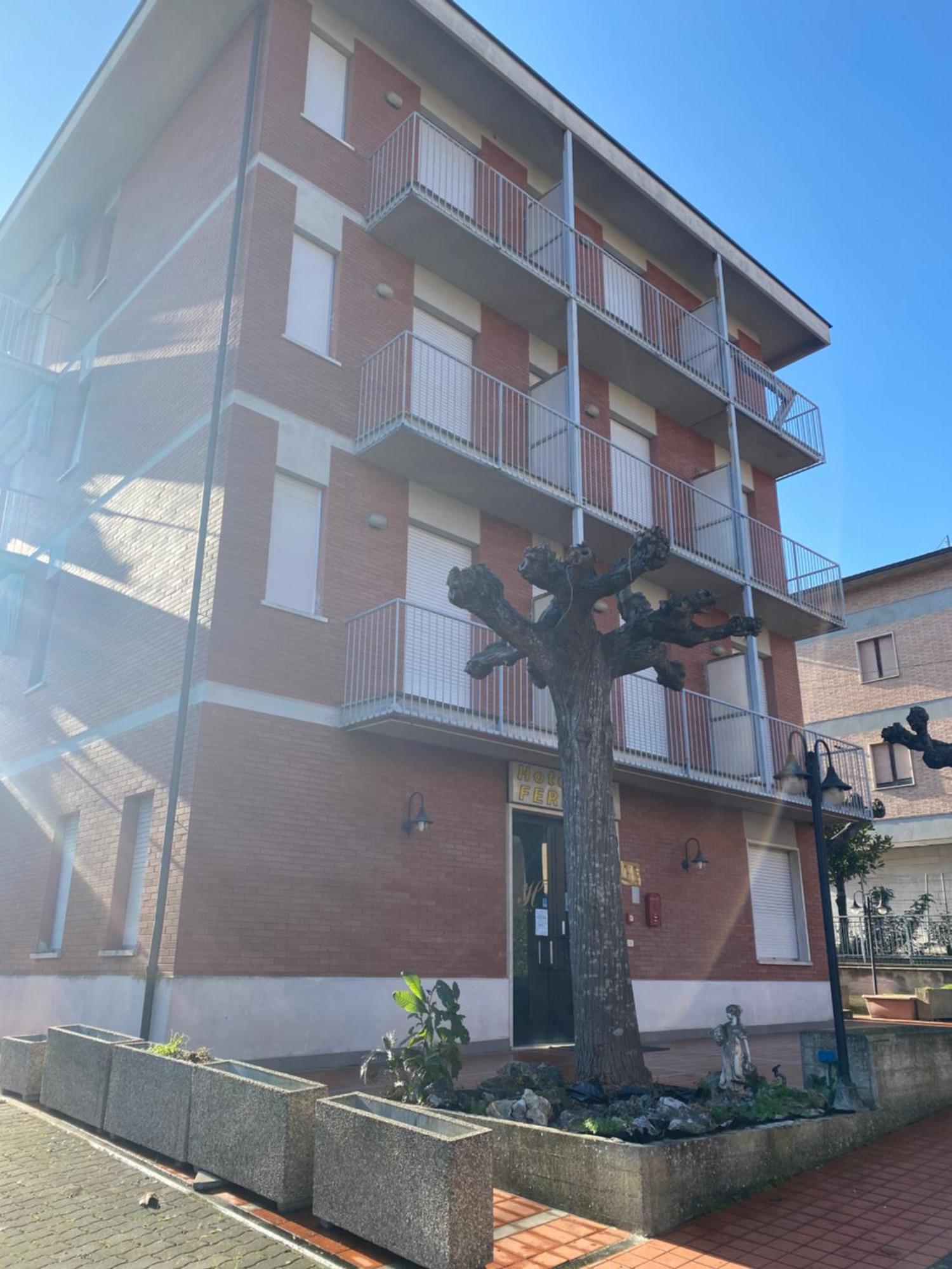 Hotel Ferrara Chianciano Terme Εξωτερικό φωτογραφία
